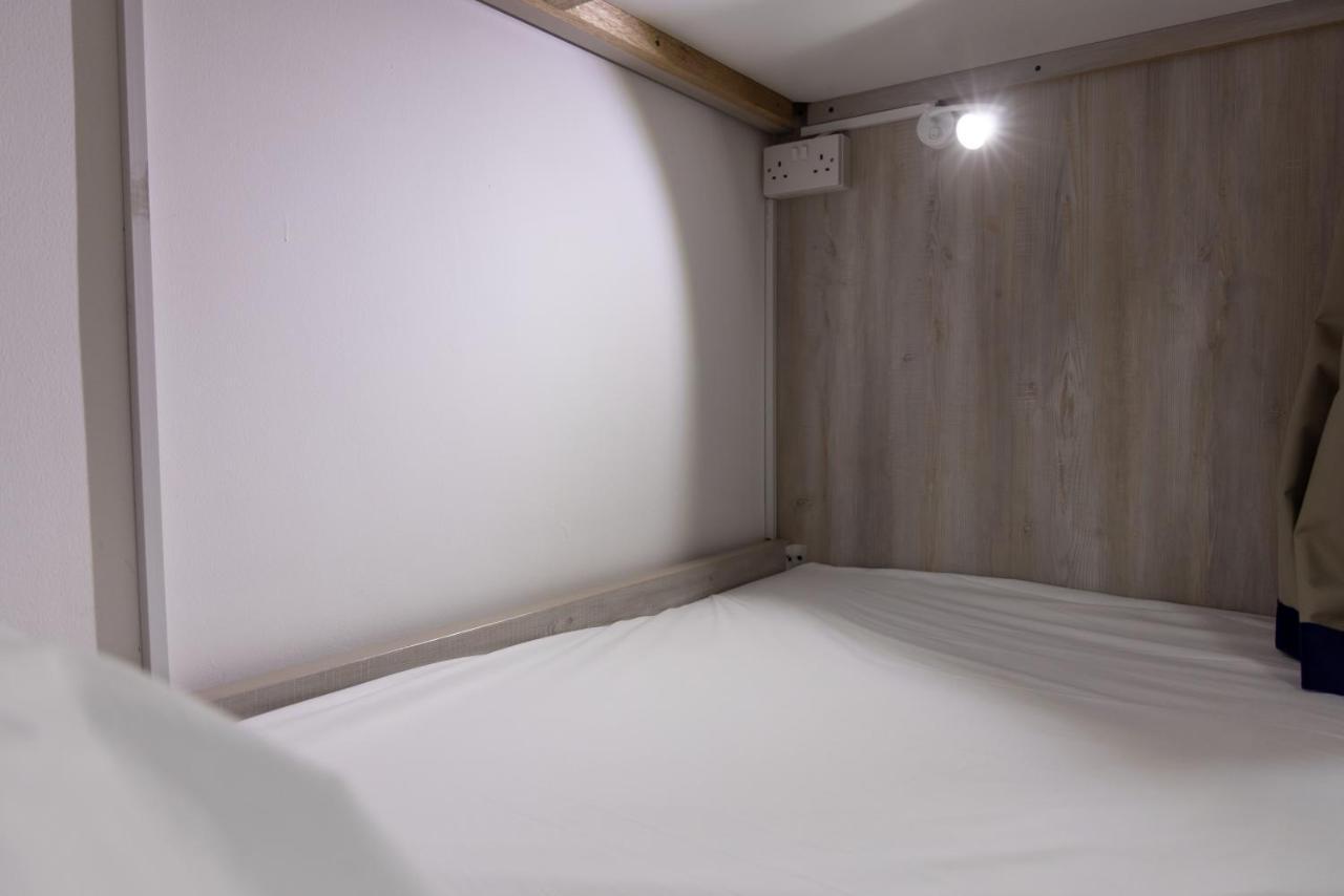 Travel Hub Premium Hostel Ντουμπάι Εξωτερικό φωτογραφία