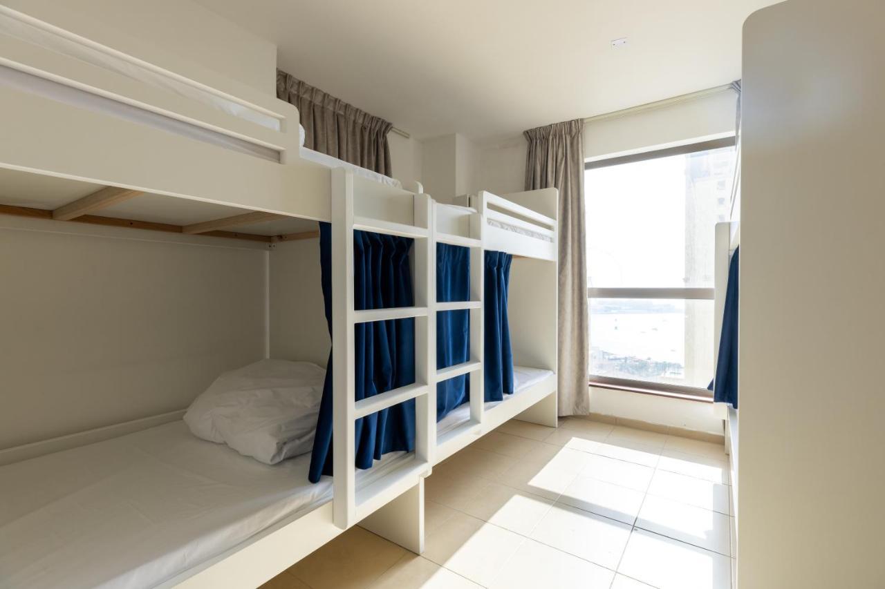 Travel Hub Premium Hostel Ντουμπάι Εξωτερικό φωτογραφία