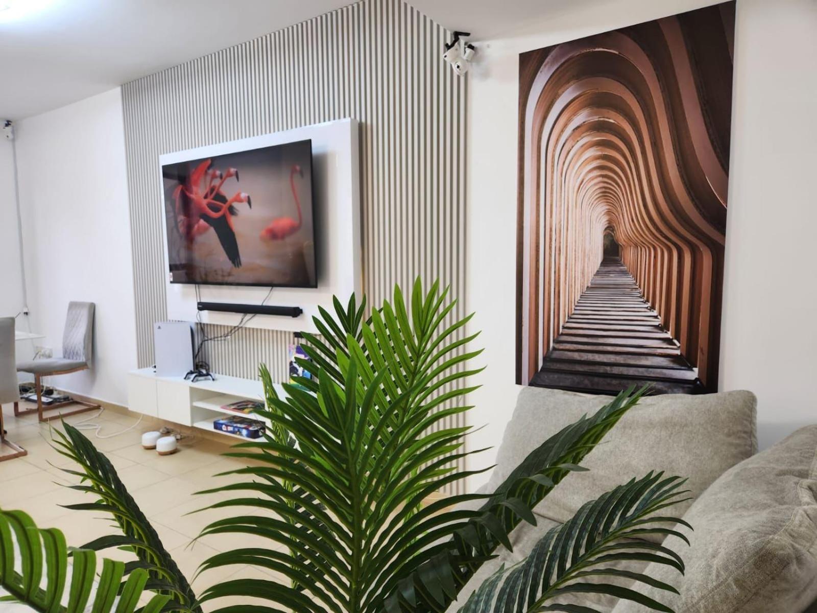 Travel Hub Premium Hostel Ντουμπάι Εξωτερικό φωτογραφία