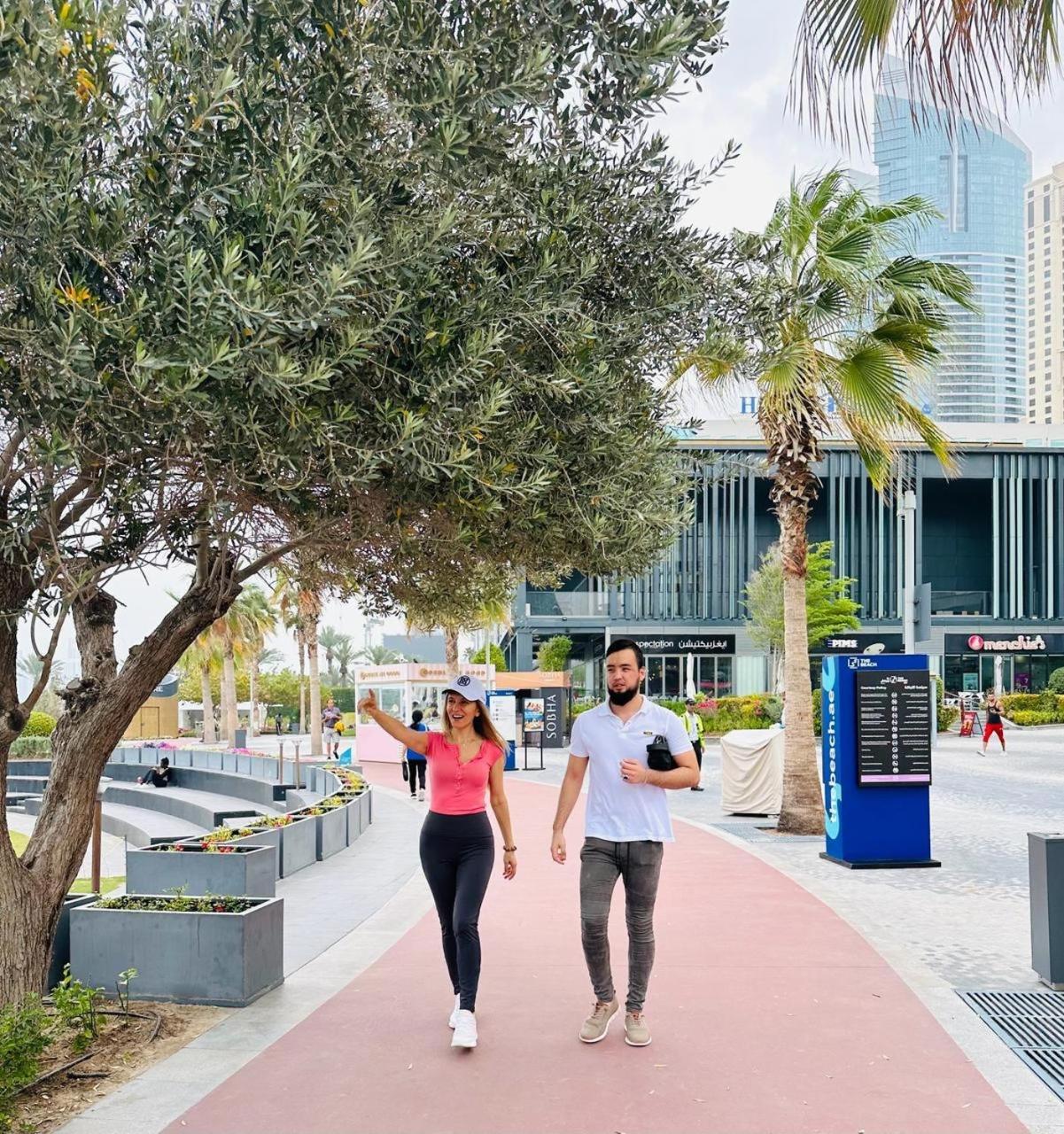 Travel Hub Premium Hostel Ντουμπάι Εξωτερικό φωτογραφία